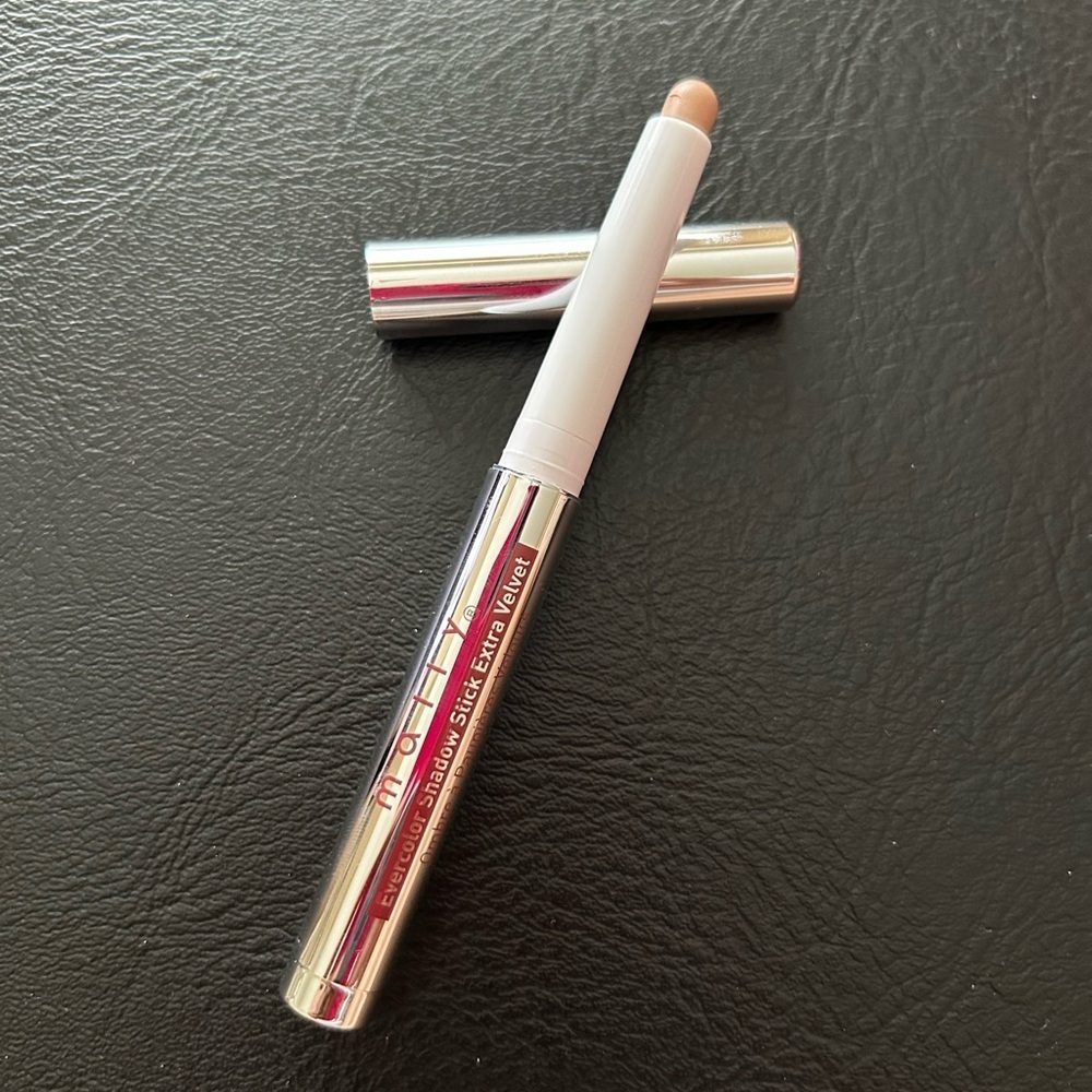 Mally Beauty Evercolor Eyeshadow Stick (SAND) - Matte - BRAND NEW